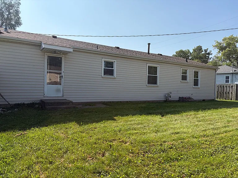 1022 McGregor St — Photo 16