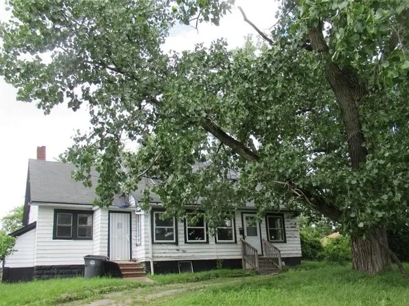 16009 Bryce Ave, Cleveland, OH 44128