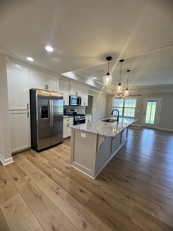 219 Brookestone Dr — Photo 4