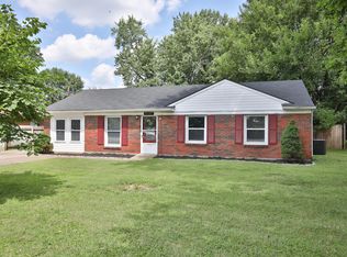 10007 Whipps Mill Rd, Louisville, KY 40223