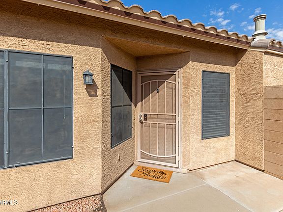 5th image of 8808 W Paradise Drive