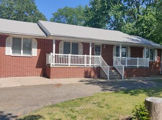 3065 Willowcreek Rd, Portage, IN 46368