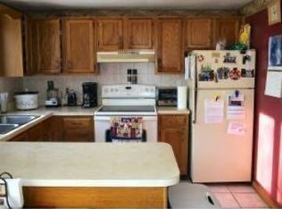 36 Tenney Rd APT 2, Sandown, NH 03873