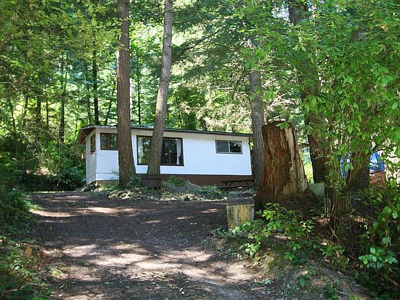 2nd image of 1163 Island Dr