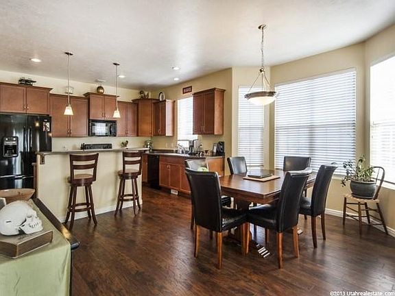 4th image of 4657 W Firmont Dr