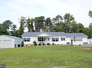 21966 Point Lookout Rd, Leonardtown, MD 20650