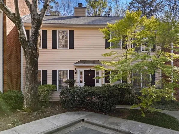 2214 Bohler Rd NW, Atlanta, GA 30327