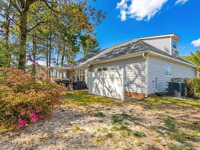 329 Green Links Dr — Photo 50
