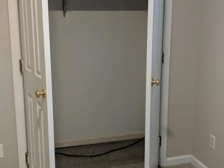 1506 Helmridge Ct — Photo 10