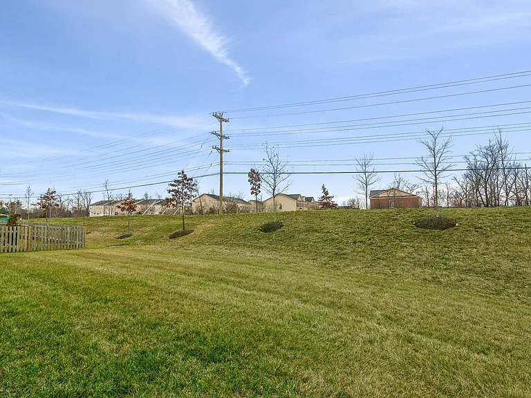 25495 Woodbine Farm Dr — Photo 29