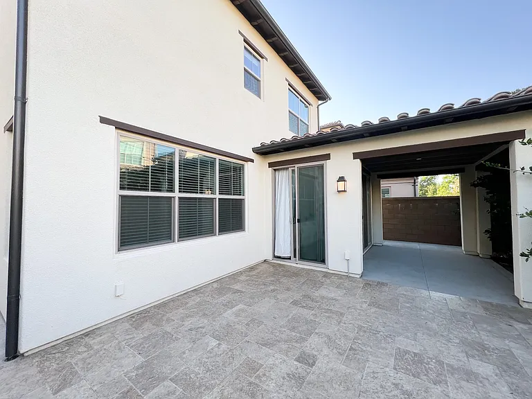 58 Quill — Photo 11