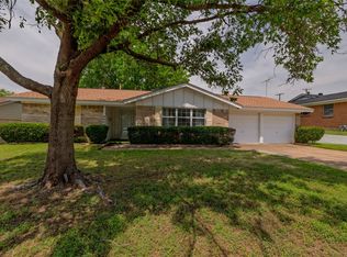 6604 Trailwood Dr, Forest Hill, TX 76140