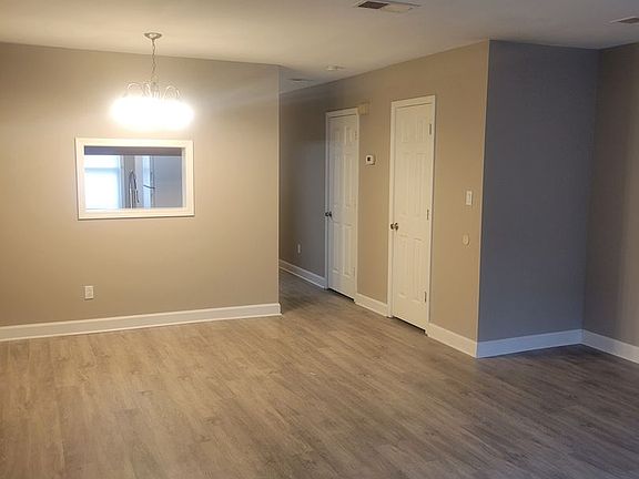 4th image of 5909 King Charles Ct