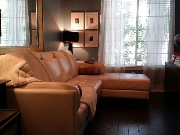 Den, office, or 5th bedroom