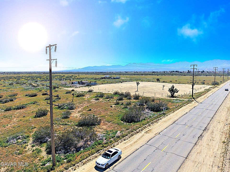 1st image of Corner 110th Blvd