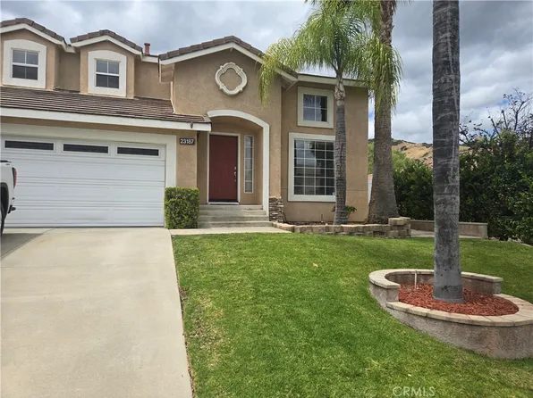 23187 Coffee Berry Cir, Corona, CA 92883