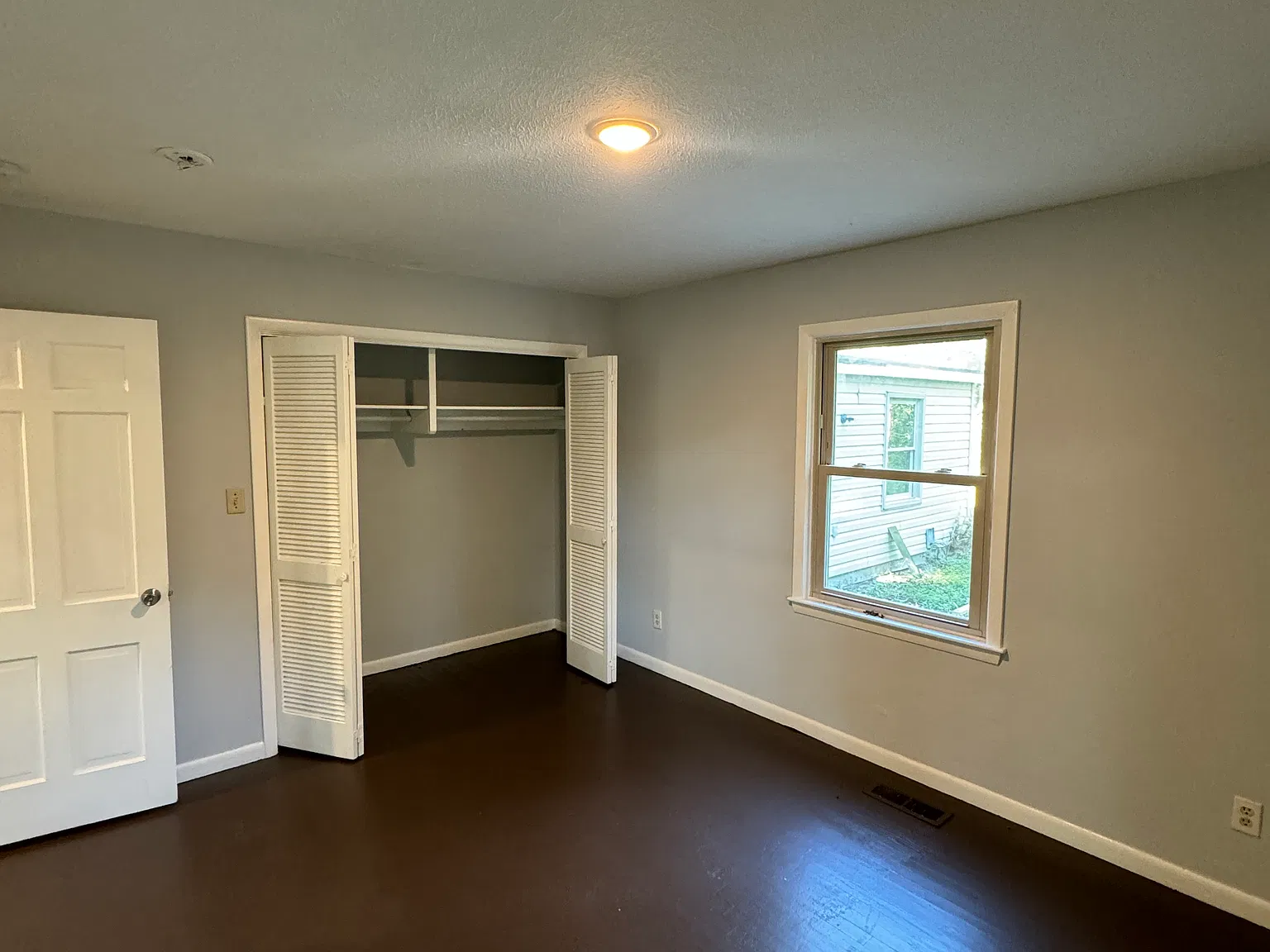 6 bed, 2849 sqft, $2,650 — Photo 4