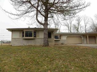 3305 Willowbrook Dr, Martinsville, IN 46151