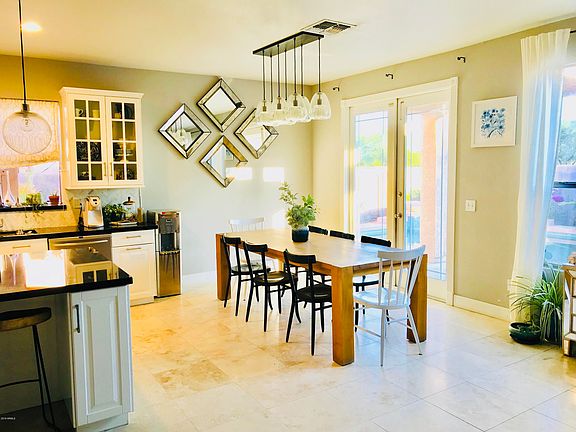 5th image of 9833 W Las Palmaritas Dr