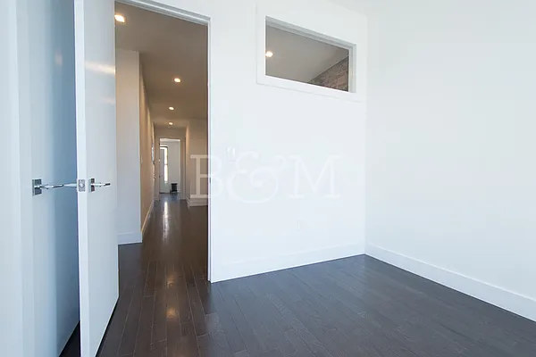 Rented by Brick&Mortar | media 14