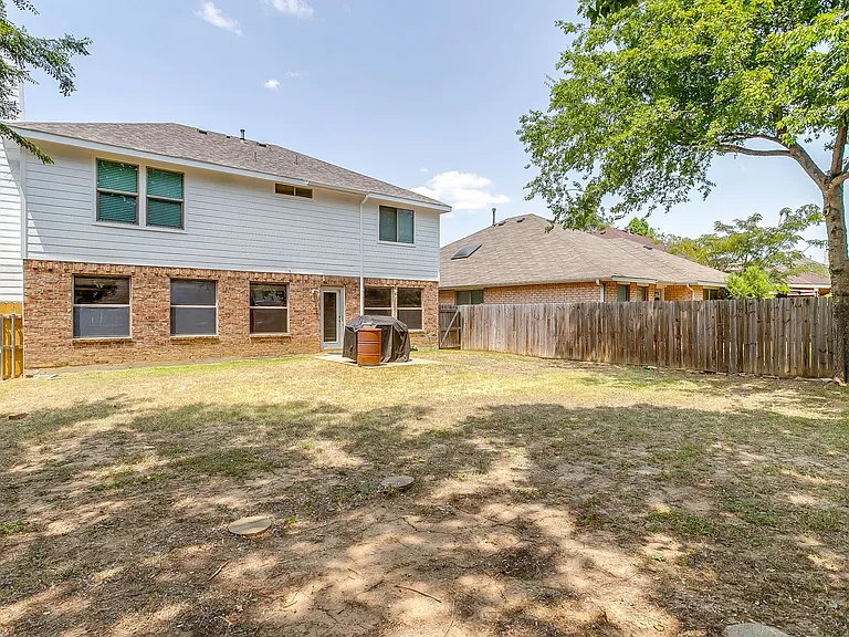 2875 Grandview Dr — Photo 20