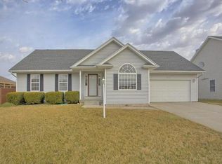 1702 Juniper Ct, Saint Joseph, IL