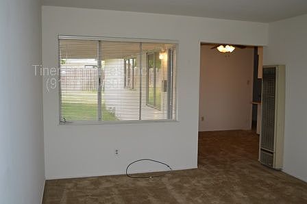 4th image of 3818 Elkhorn Blvd