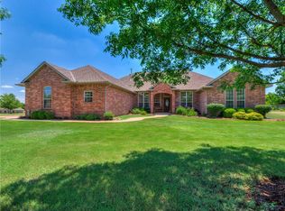 1866 Caseys Ct, Edmond, OK 73025