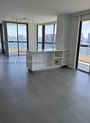 2nd image of 19101 NE Mystic Pointe Dr #1601