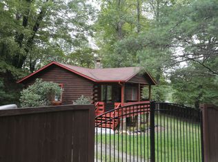 155 Rustic Heights Rd, Waynesville, NC 28785