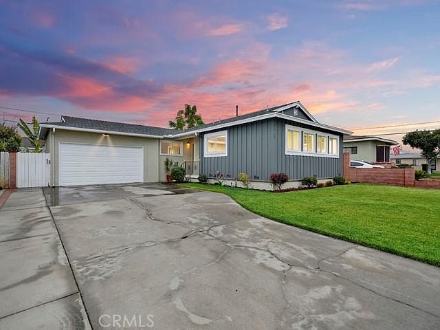 1st image of 7868 La Castana Way