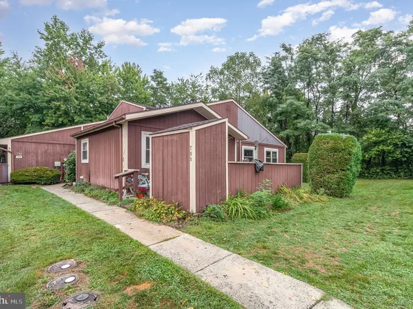 789 Lee Ln, Enola, PA 17025