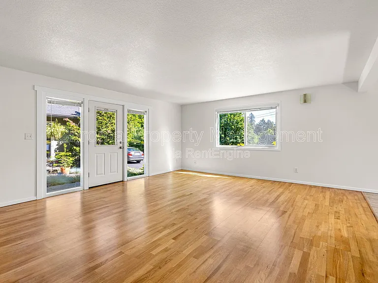 2937 SW Miles St #2 — Photo 9