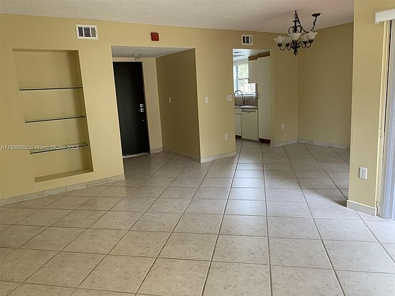 3rd image of 9080 SW 125th Ave #B101