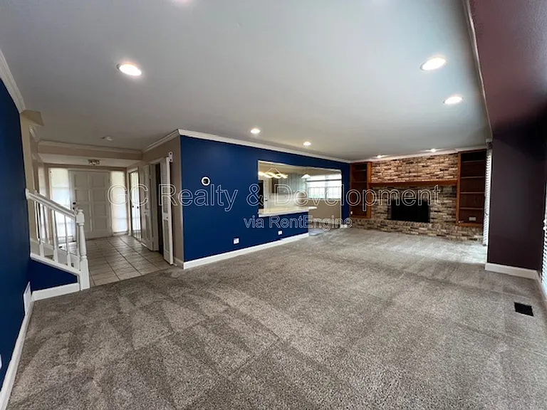 1540 Edgefield Ln — Photo 7