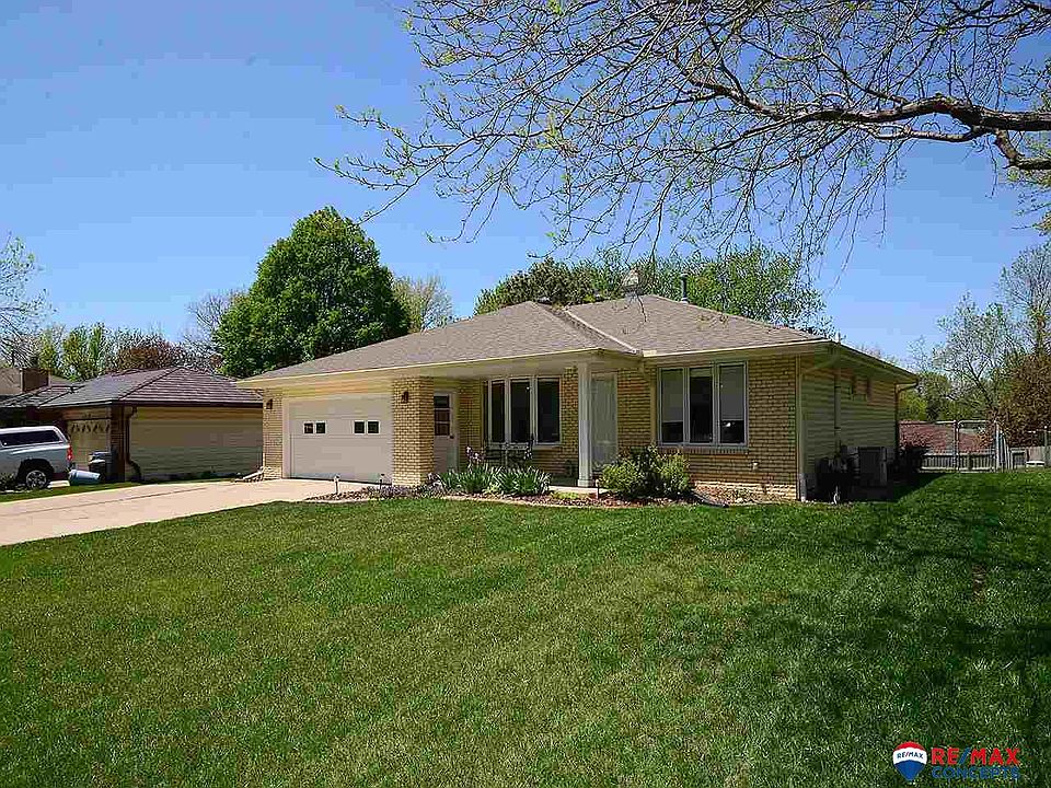 1st image of 5928 Elkcrest Dr