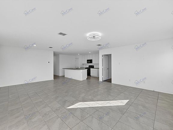 4th image of 1507 Trick Riding Way