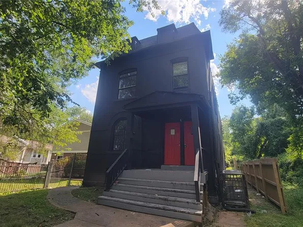 5846 Page Blvd, Saint Louis, MO 63112