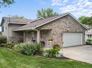 6048 Eagle Point Rd, Hartford, WI 53027