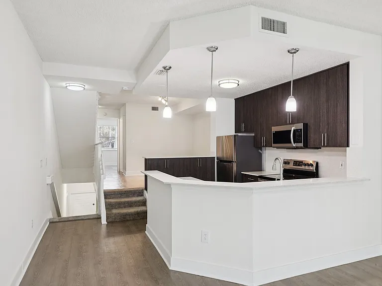 Windsor Castle Townhome Community — Photo 87