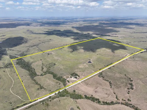 124 Ranch Rd, Grenola, KS 67346