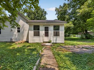 604 W Woodbine Rd, Ash Grove, MO 65604