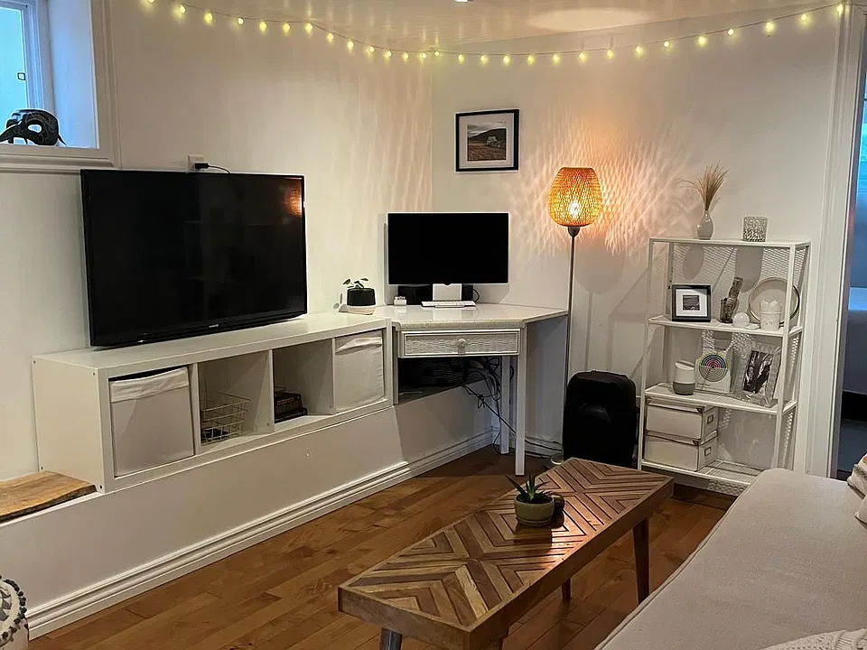 92 Kenilworth Ave
