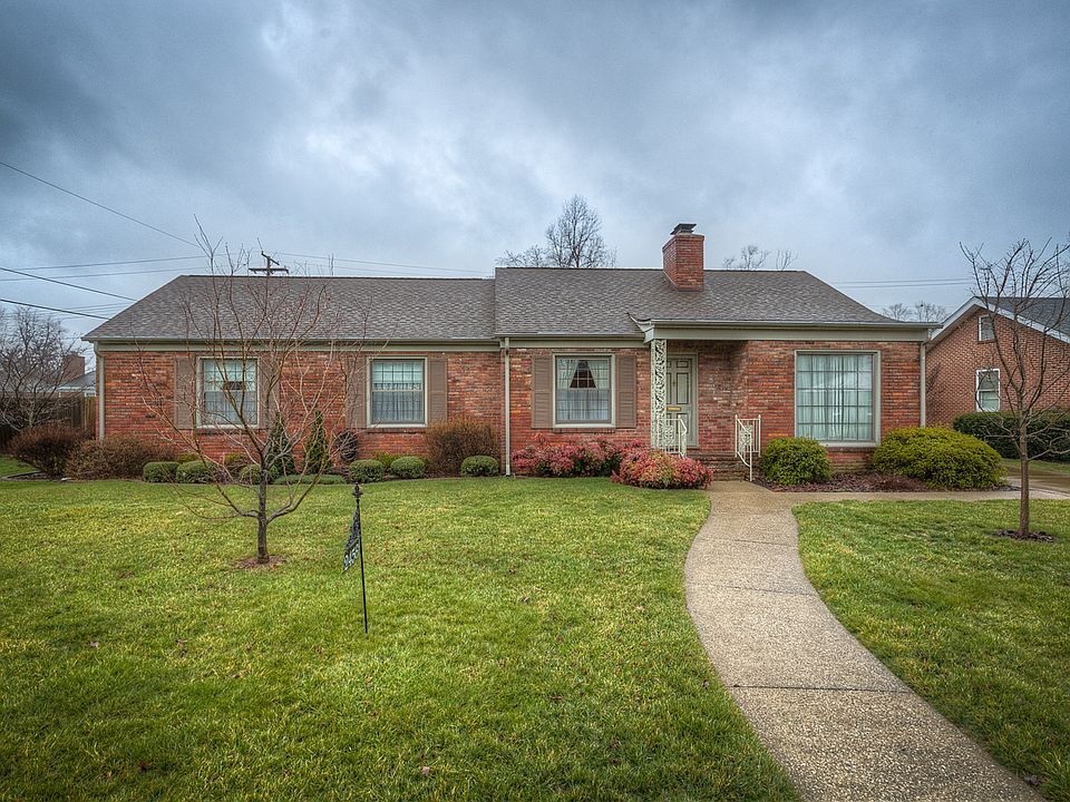 1st image of 2456 Spencer Dr