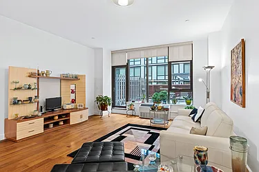 2-17 51st Avenue, #218