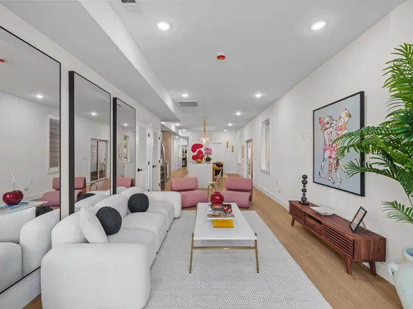 249 5 Halladay Street image 11 of 48