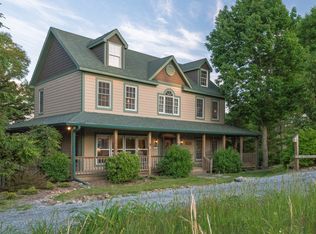 401 Twin Ponds Rd, Banner Elk, NC 28604