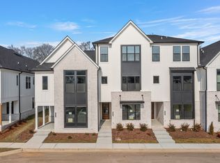 2072 Conductor Ln, Thompsons Station, TN 37179