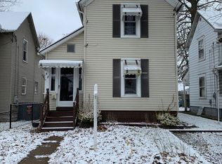 58 16th St NW, Barberton, OH 44203