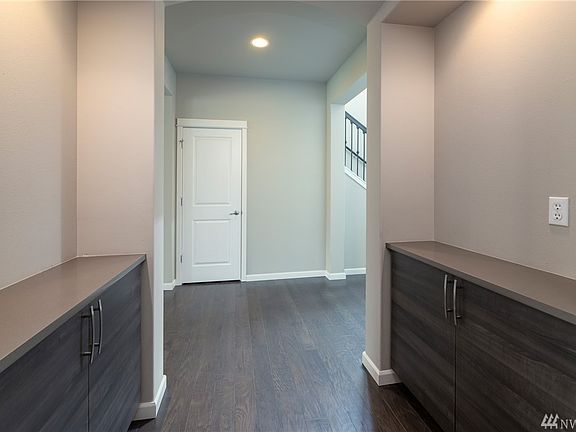 4th image of 11557 172nd Street Ct E